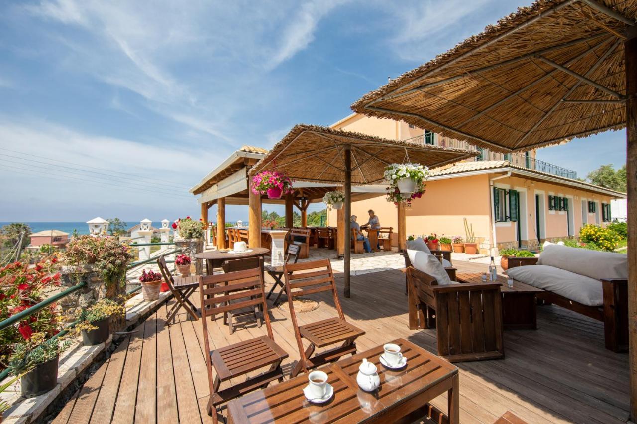 Gerasimo'S Apartments Marathiász Kültér fotó