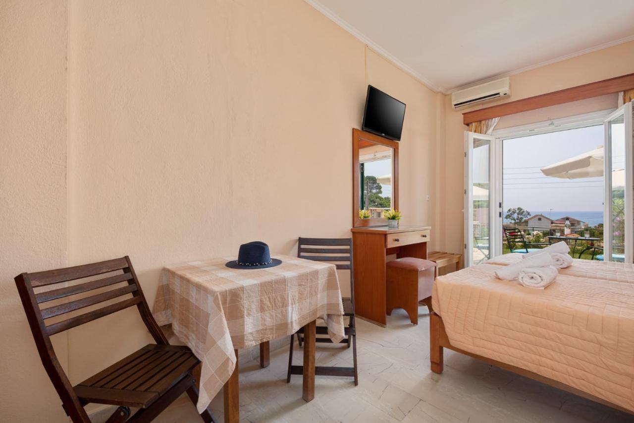 Gerasimo'S Apartments Marathiász Kültér fotó